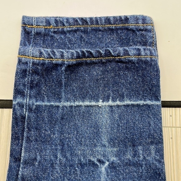 Levi’s Vintage 501 Size 7 - Picture 13 of 16